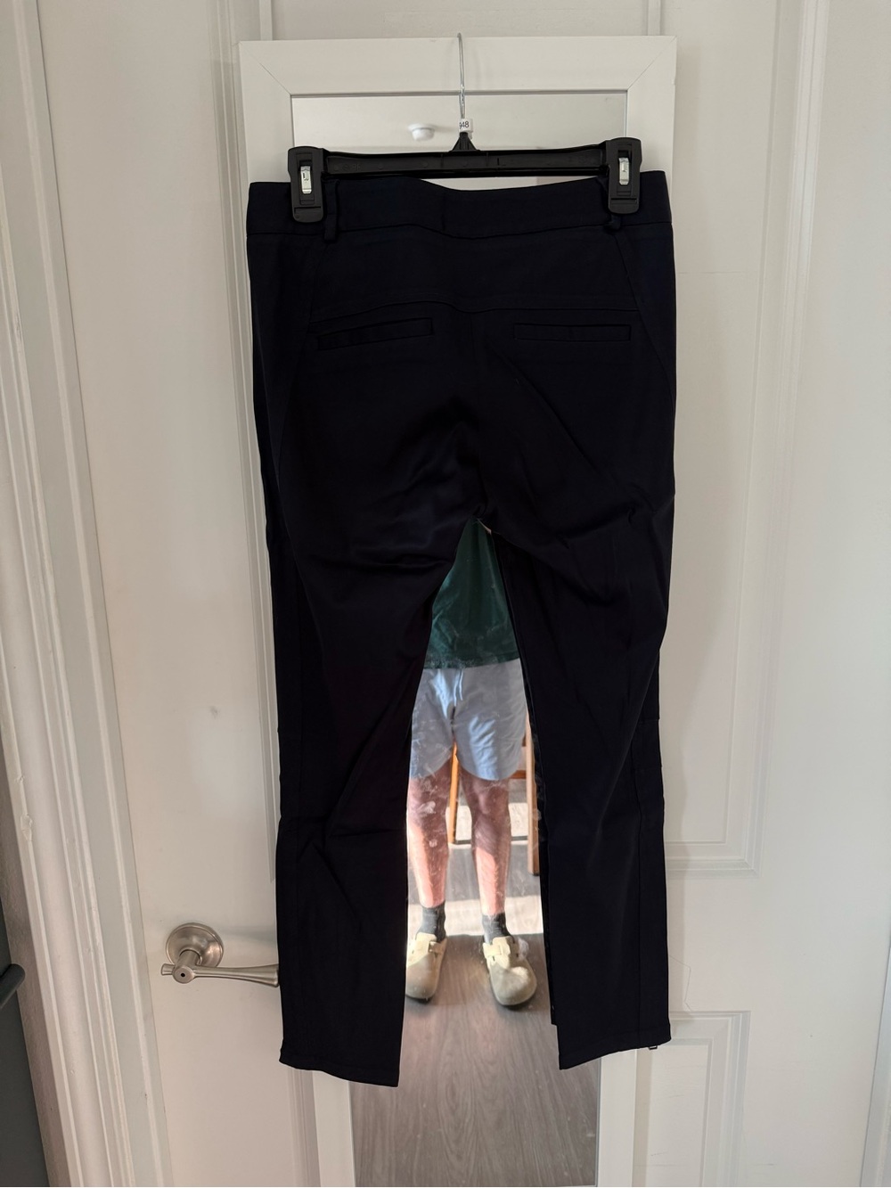 Veronica Beard Dark Navy Blue Zip Pocket Skinny Pants Size 2 Made in USA - Picture 4 of 5